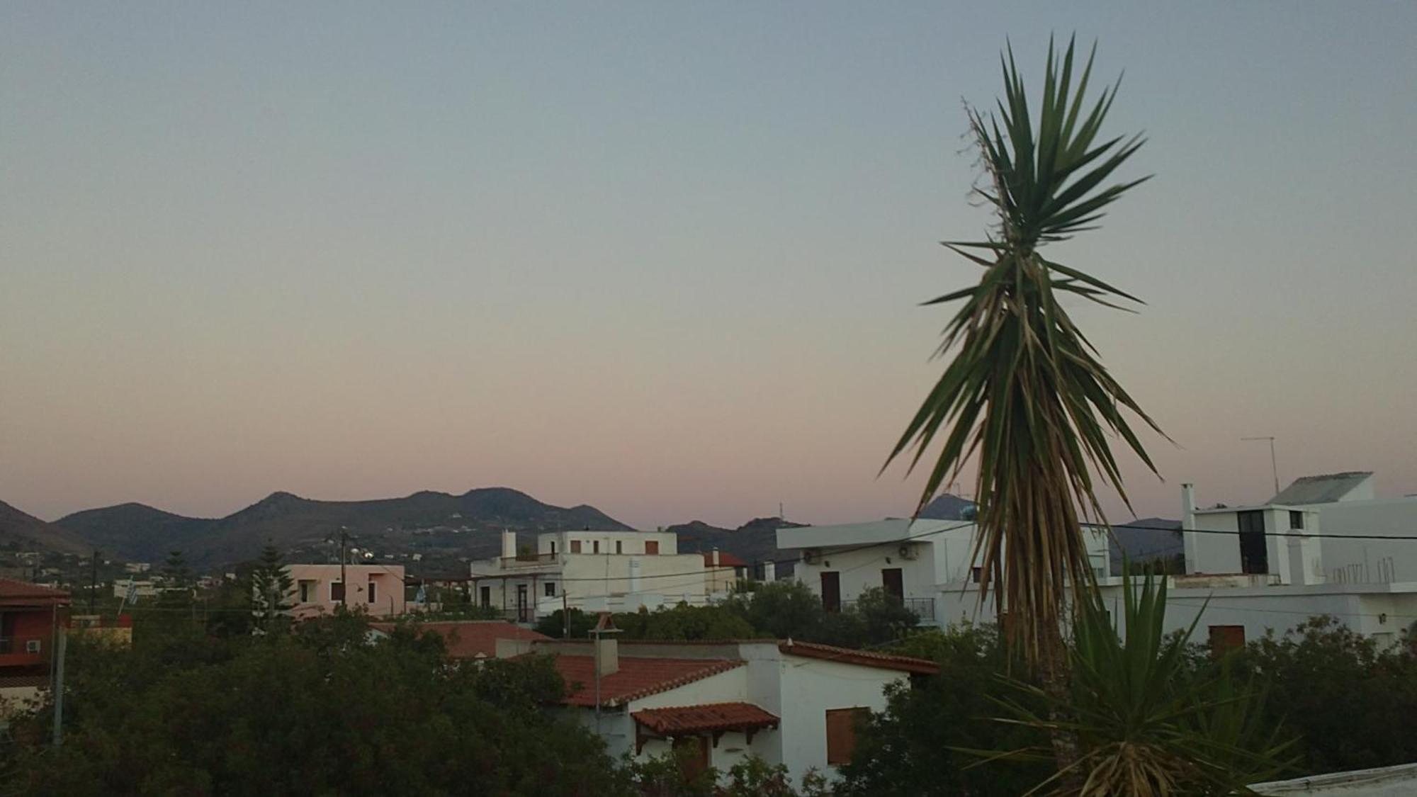 Pantazis Studios Aegina Luaran gambar